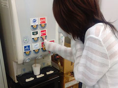 ドリンクバー付きの食事補助あり！もちろん全て無料です！｜求人ギャラリー(大) MY HONEY マイハニー 阪神店